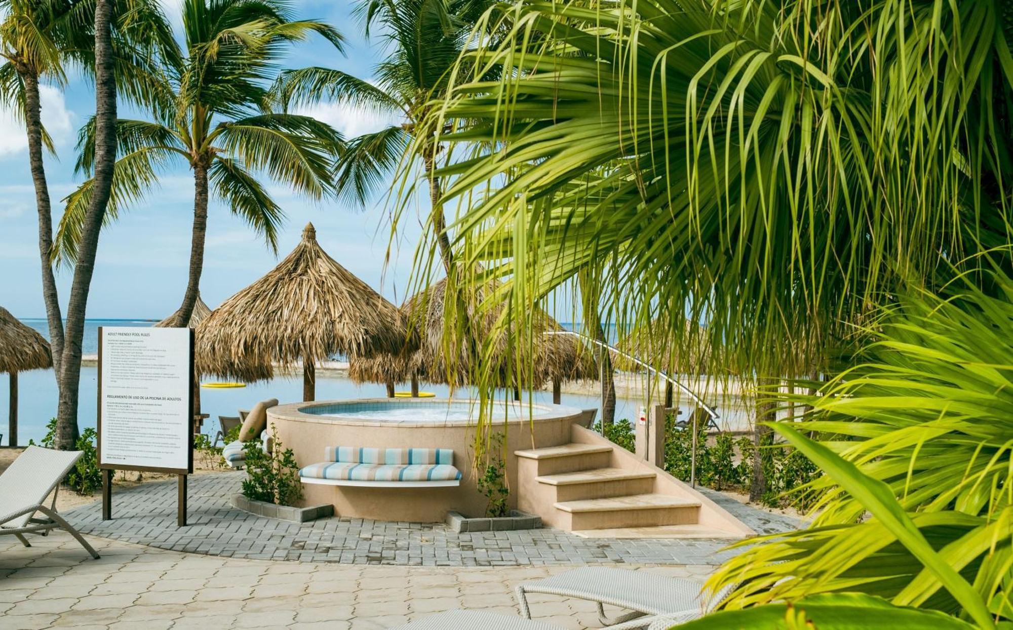 Renaissance Wind Creek Aruba Resort Oranjestad Esterno foto