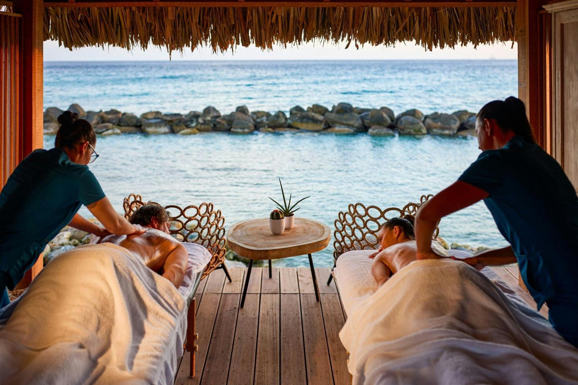 Renaissance Wind Creek Aruba Resort Oranjestad Esterno foto